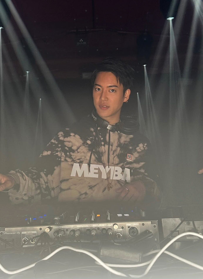 TIE DYE SWEAT HOODY【BLACK/SEA MIST】日本限定カラー